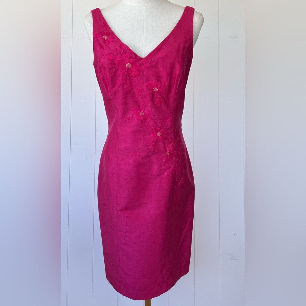 Marie St.‎ Claire Brand Silk Fitted Sleeveless Sheath Dress V-Neck Size 4